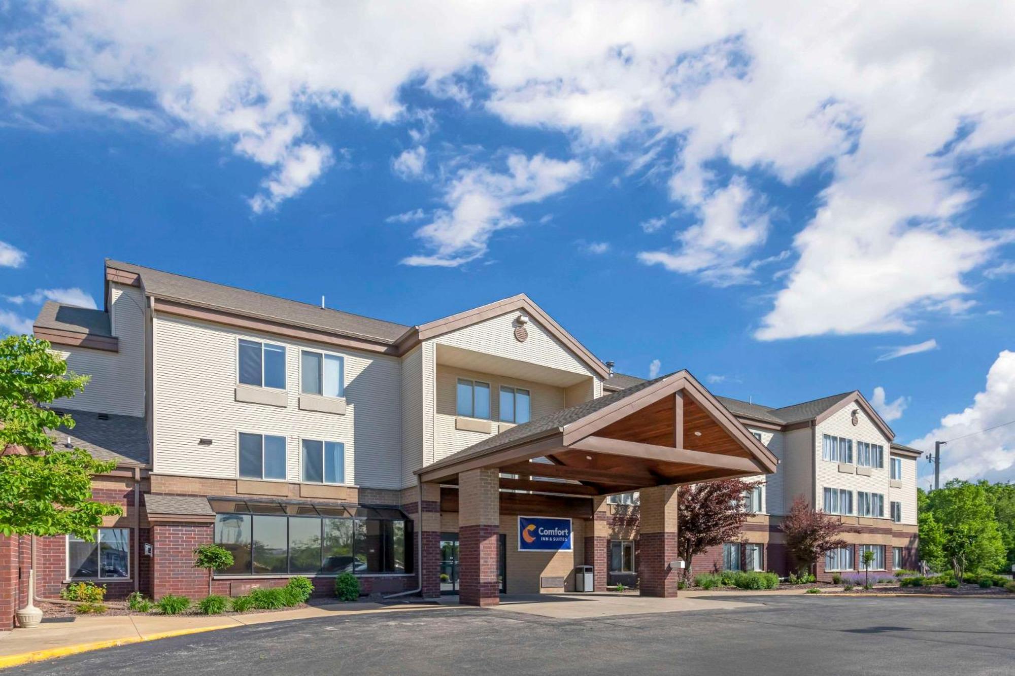 Comfort Inn & Suites New Lisbon Ngoại thất bức ảnh