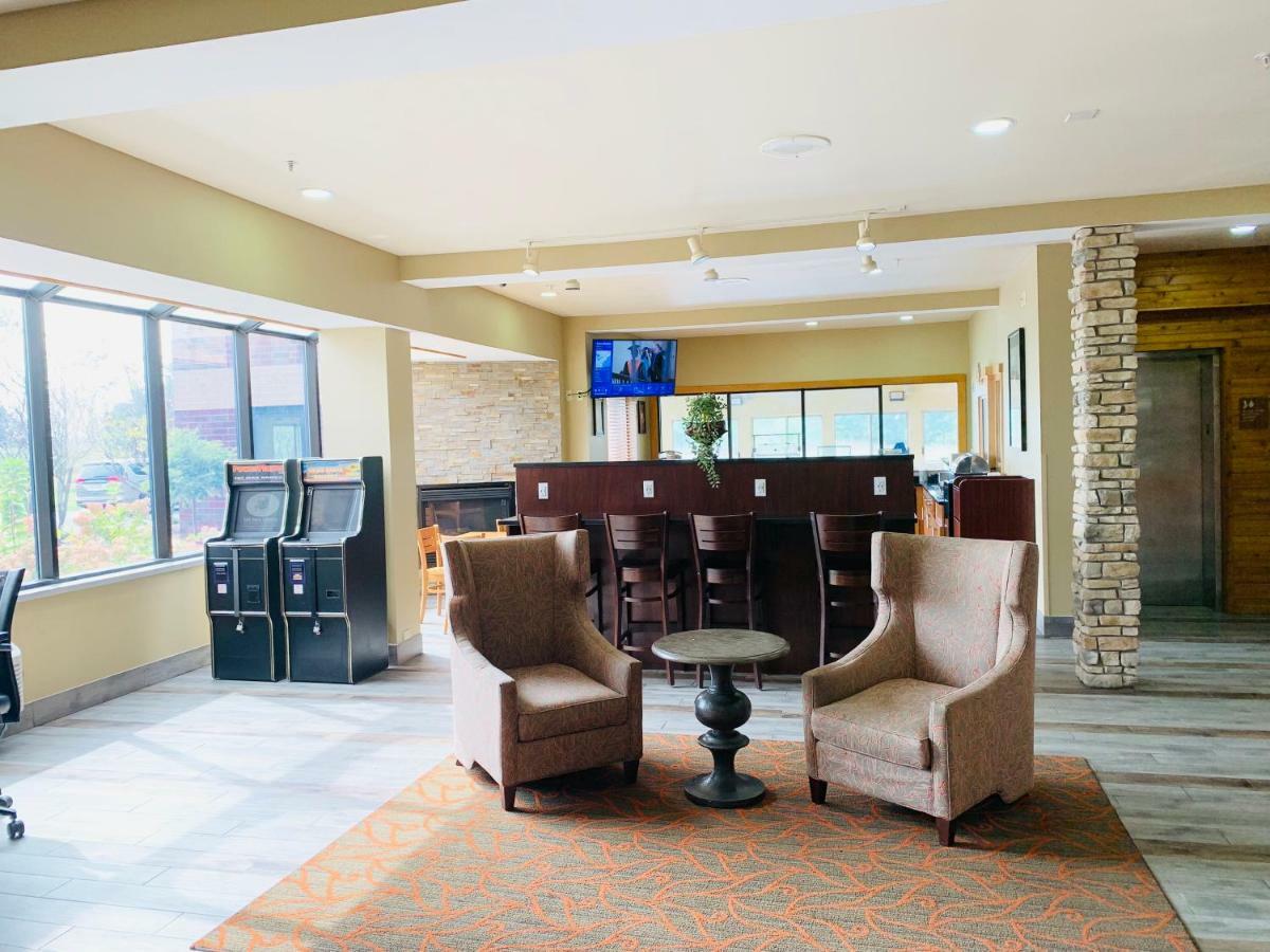 Comfort Inn & Suites New Lisbon Ngoại thất bức ảnh